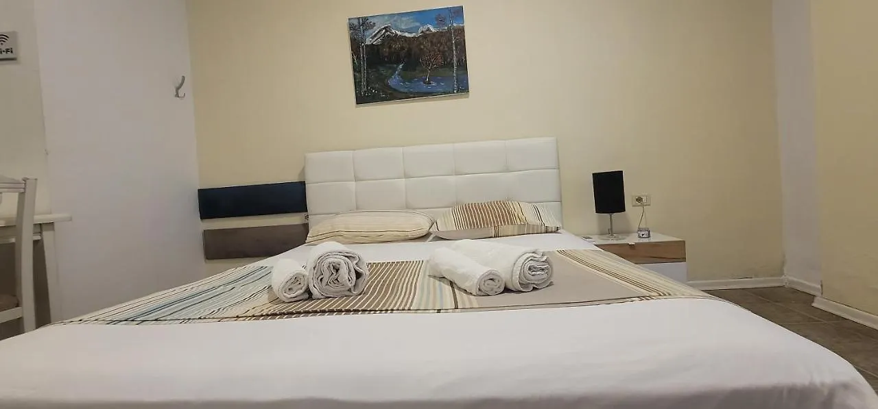 Apartment Studenti Studio'S Tirana